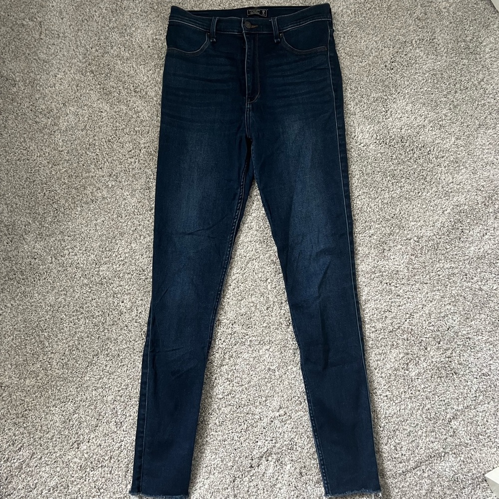 Abercrombie ultra high rise jean legging 8 long